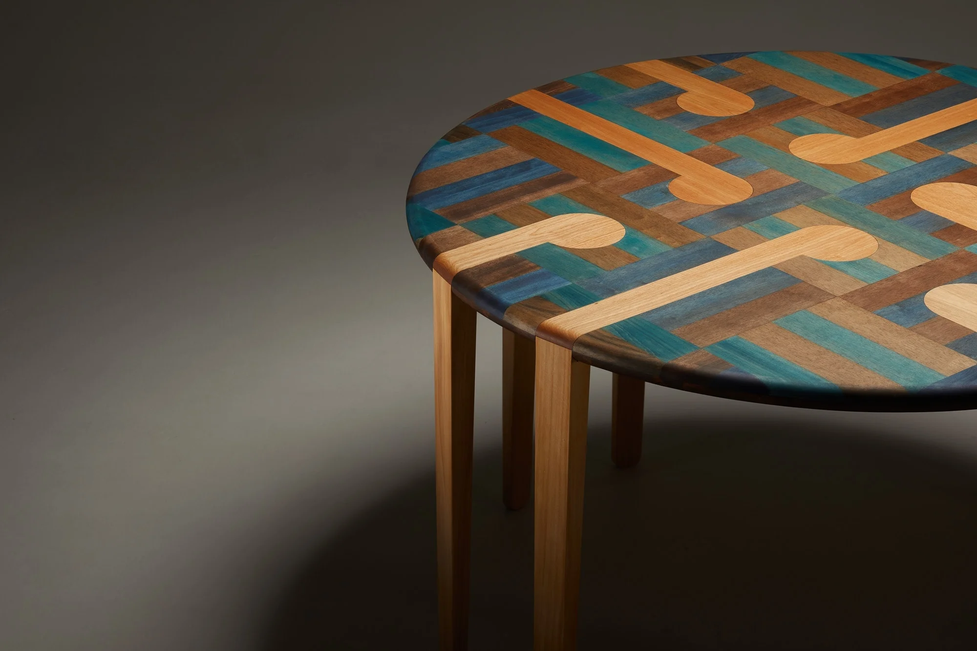 LETSWEAVE Round Dining Table LETSWEAVE Round Dining Table