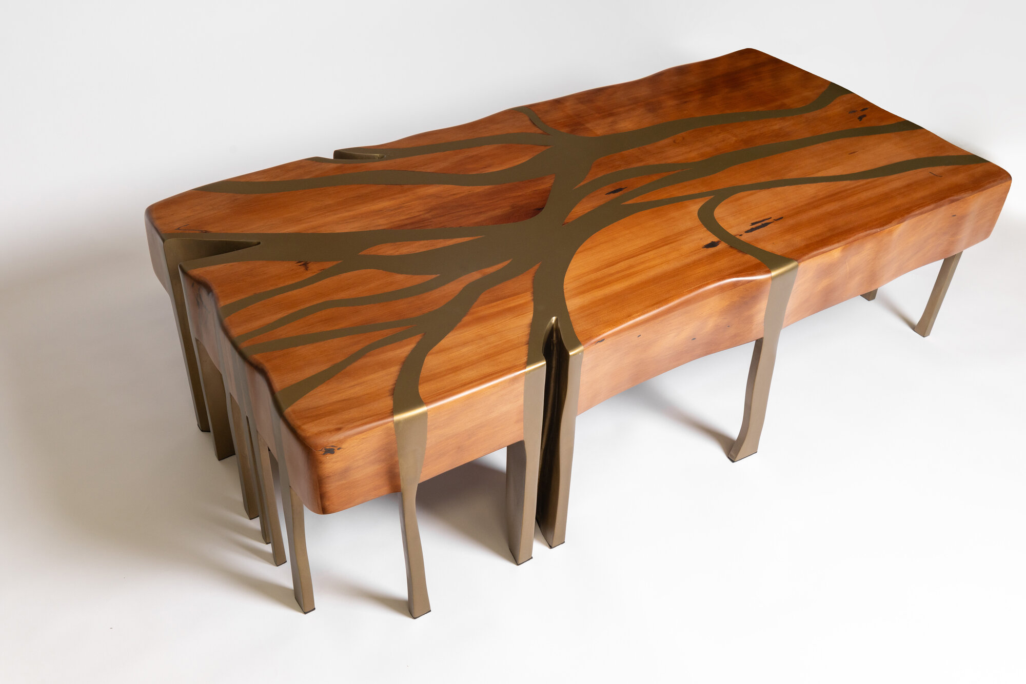 FLOWKINTSUGI Coffee Table